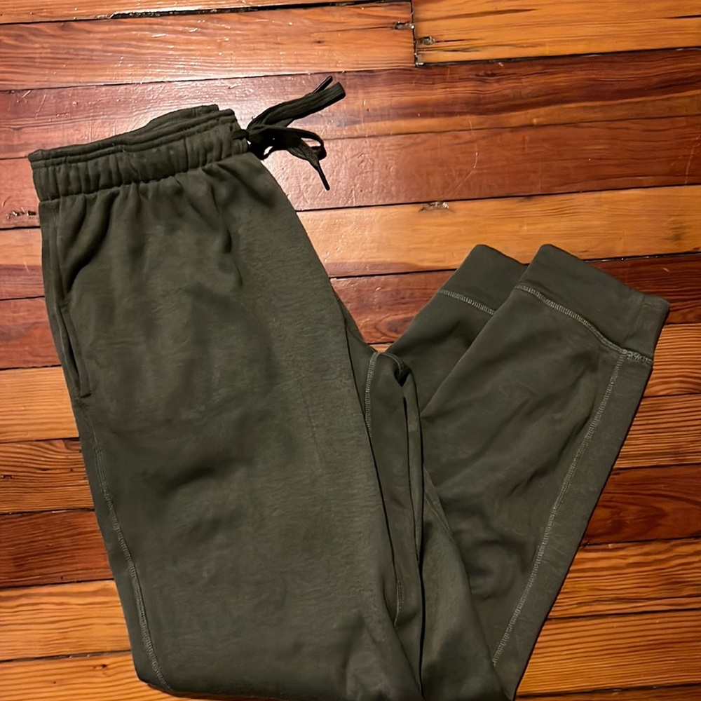 Eddie Bauer joggers